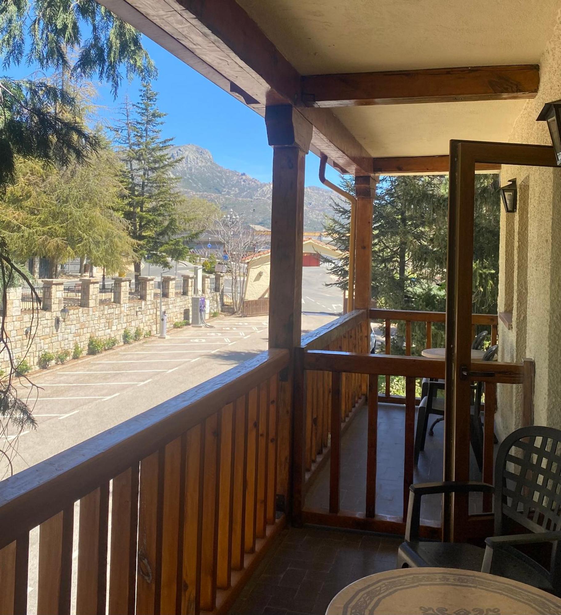 Hotel Rural Spa & Wellness Hacienda Los Robles Navacerrada Exterior photo