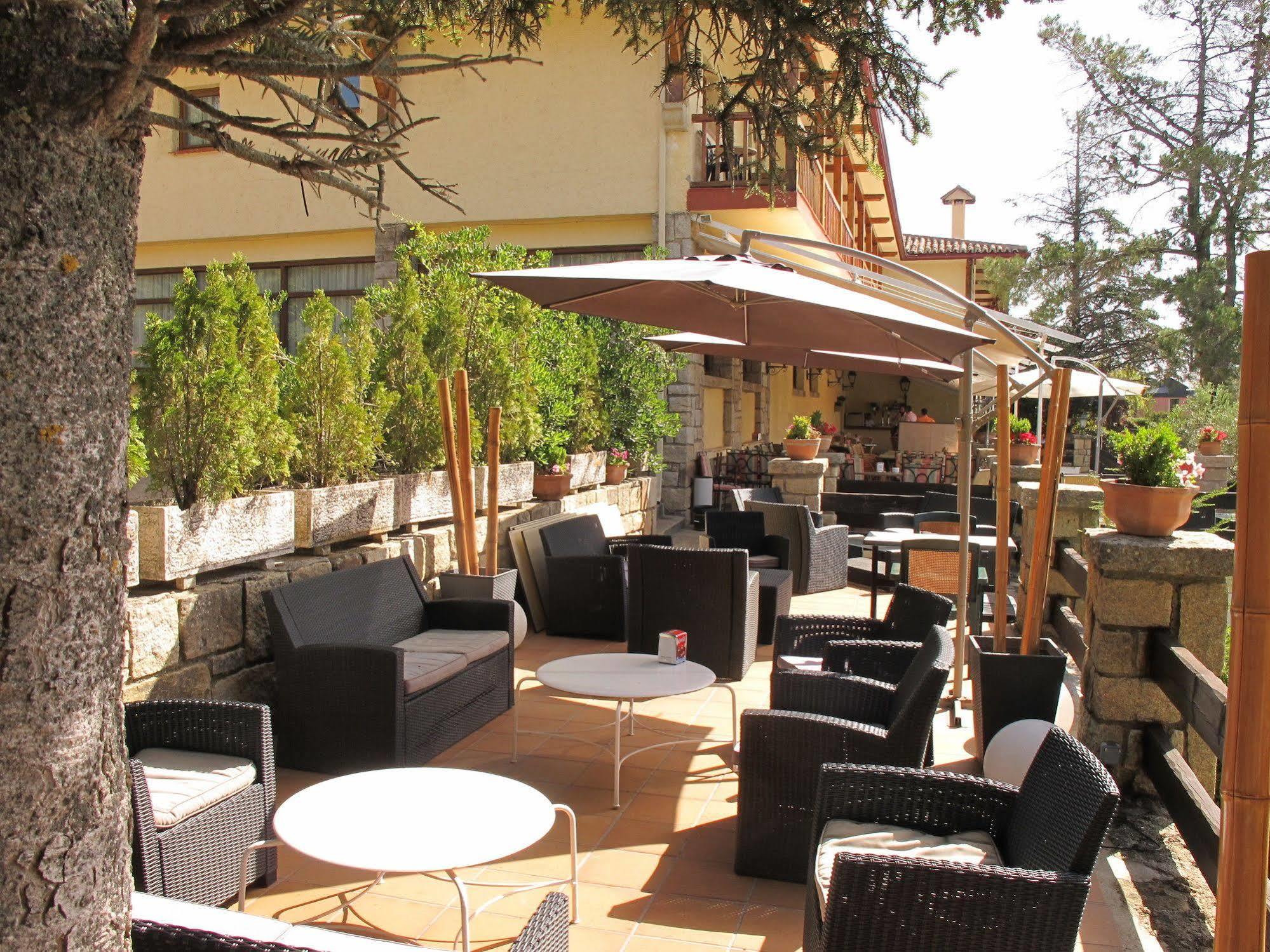 Hotel Rural Spa & Wellness Hacienda Los Robles Navacerrada Exterior photo